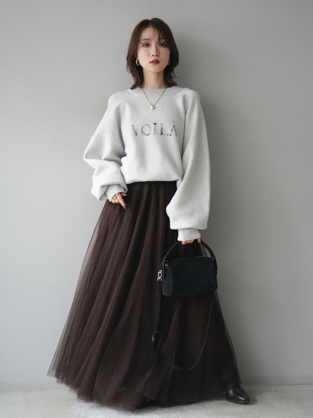 [予約]スウェットライクビーズロゴ刺繍ニットプルオーバー/oatmeal