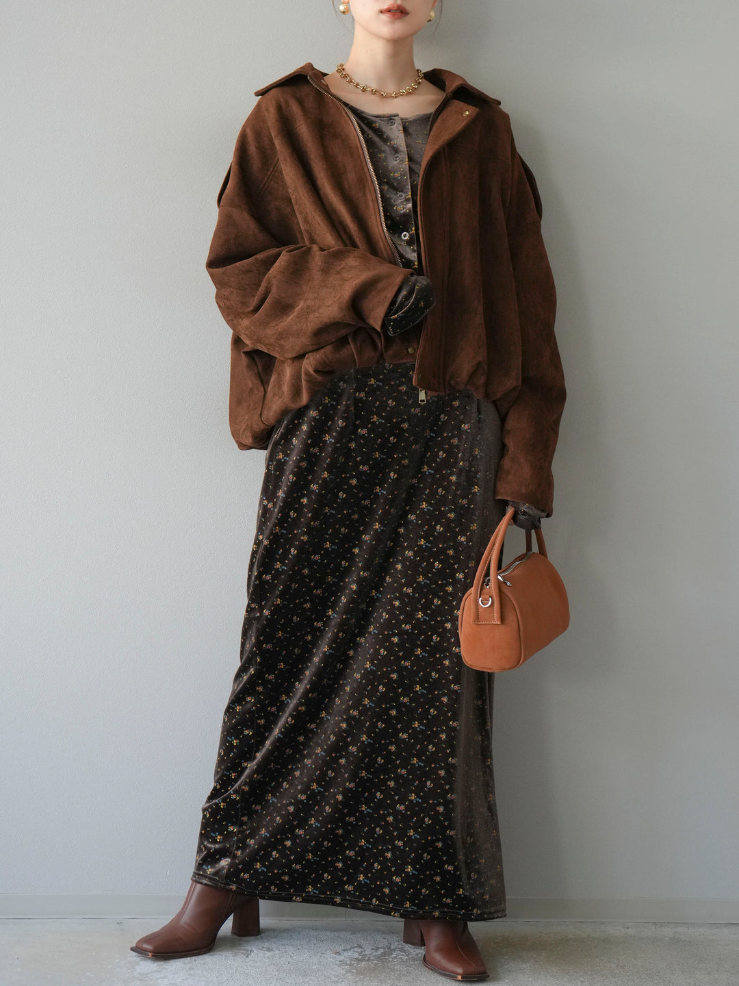 [予約]ベロアフラワープリントIラインスカート/ブラウンxイエロー