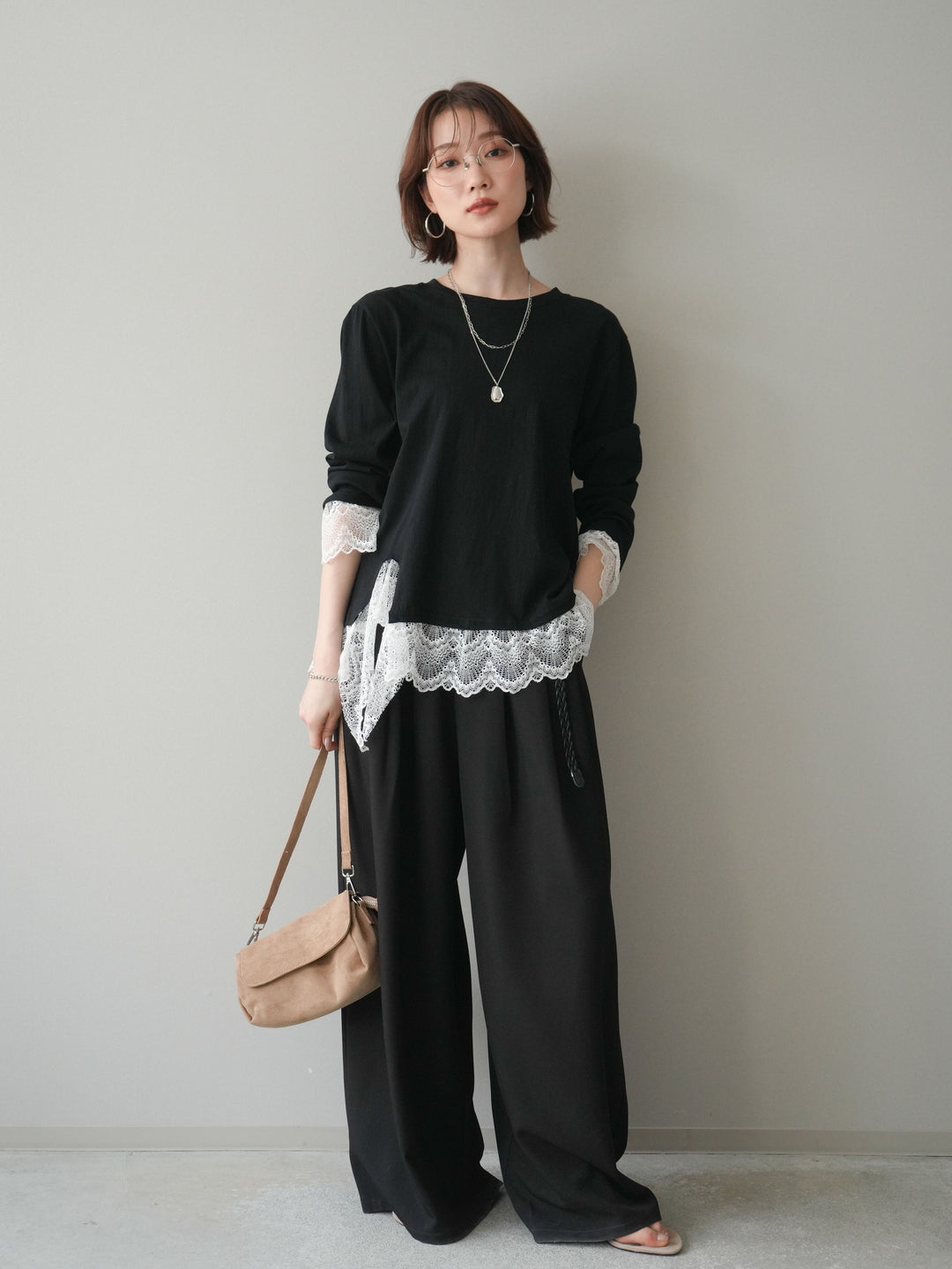 [予約]裾レースコンビカットソー/black