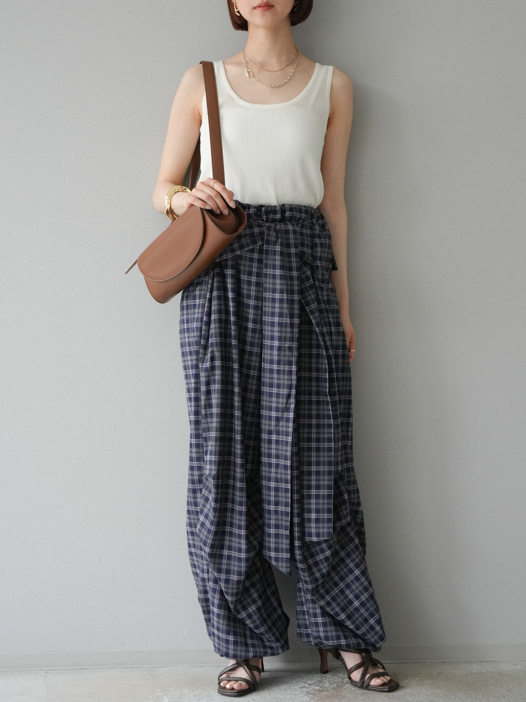 [予約]チェック柄ウエスト巻きドロストパンツ/ネイビー