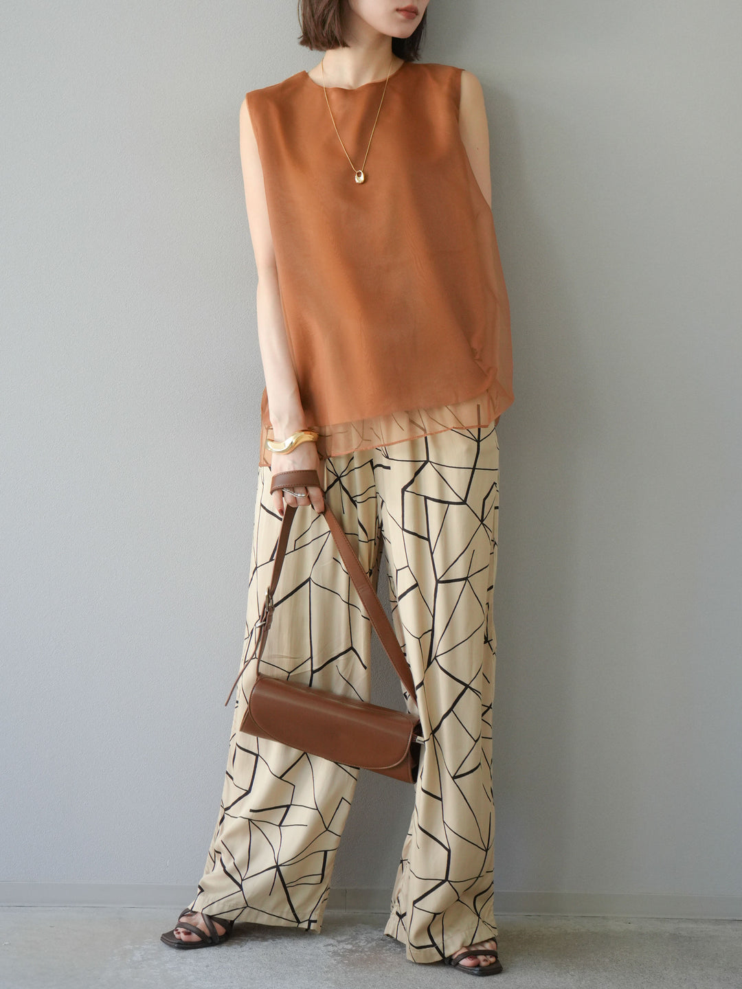 [予約]ビスコースサテンプリントタックイージーパンツ/ベージュ