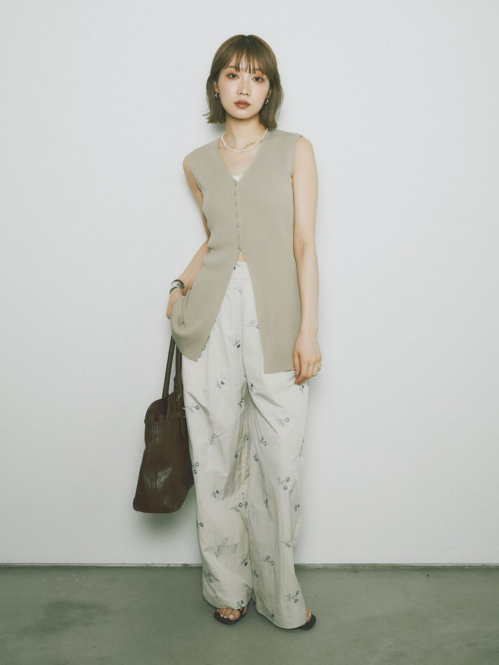 [予約]フロントスリットリブシェイプニットトップス/ベージュ