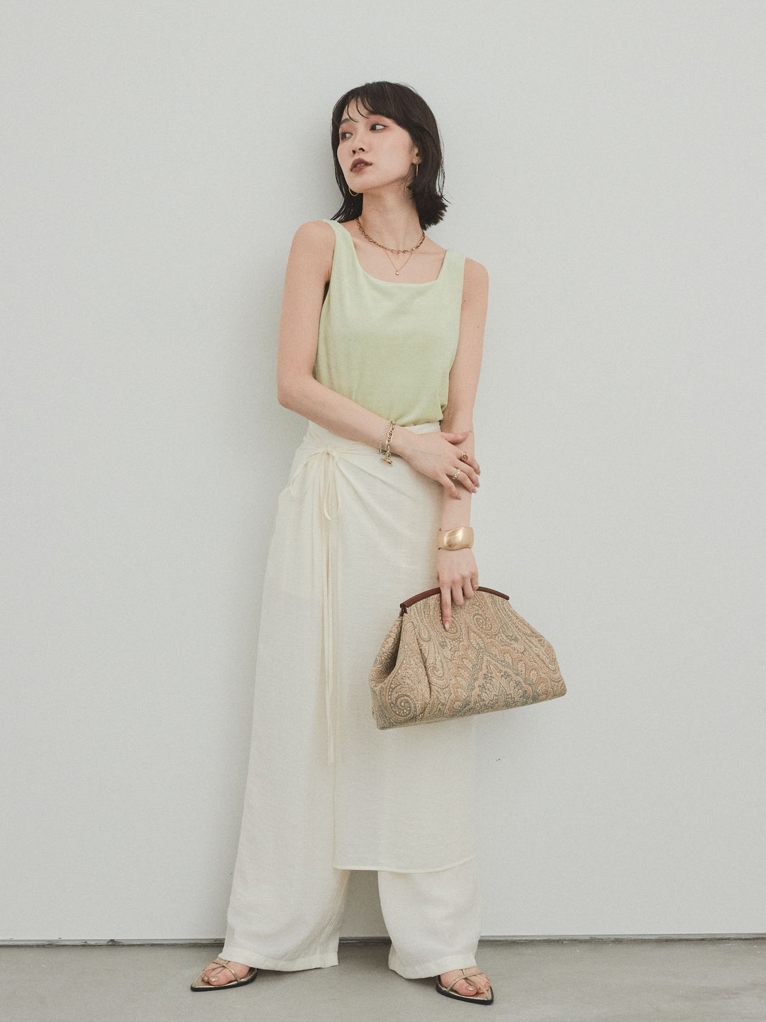 [SET]スクエアベロアタンクトップ+ワッシャーサテンレイヤードスカートパンツ(2set)