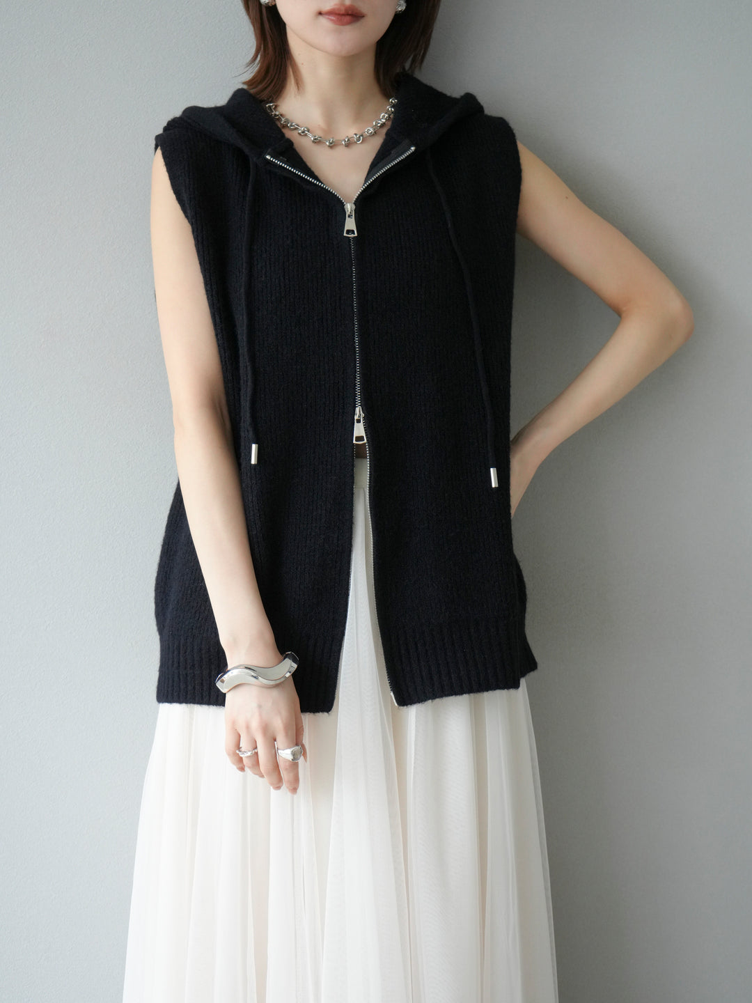 [予約]ノースリーブニットパーカー/ブラック