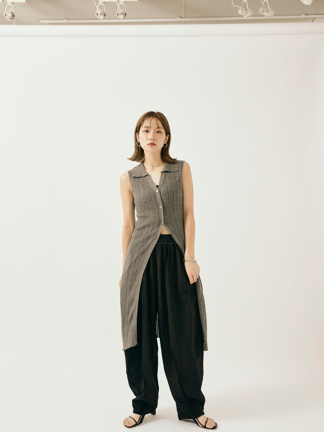 [予約]襟付きランダムリブロングニットカーディガン/グレー