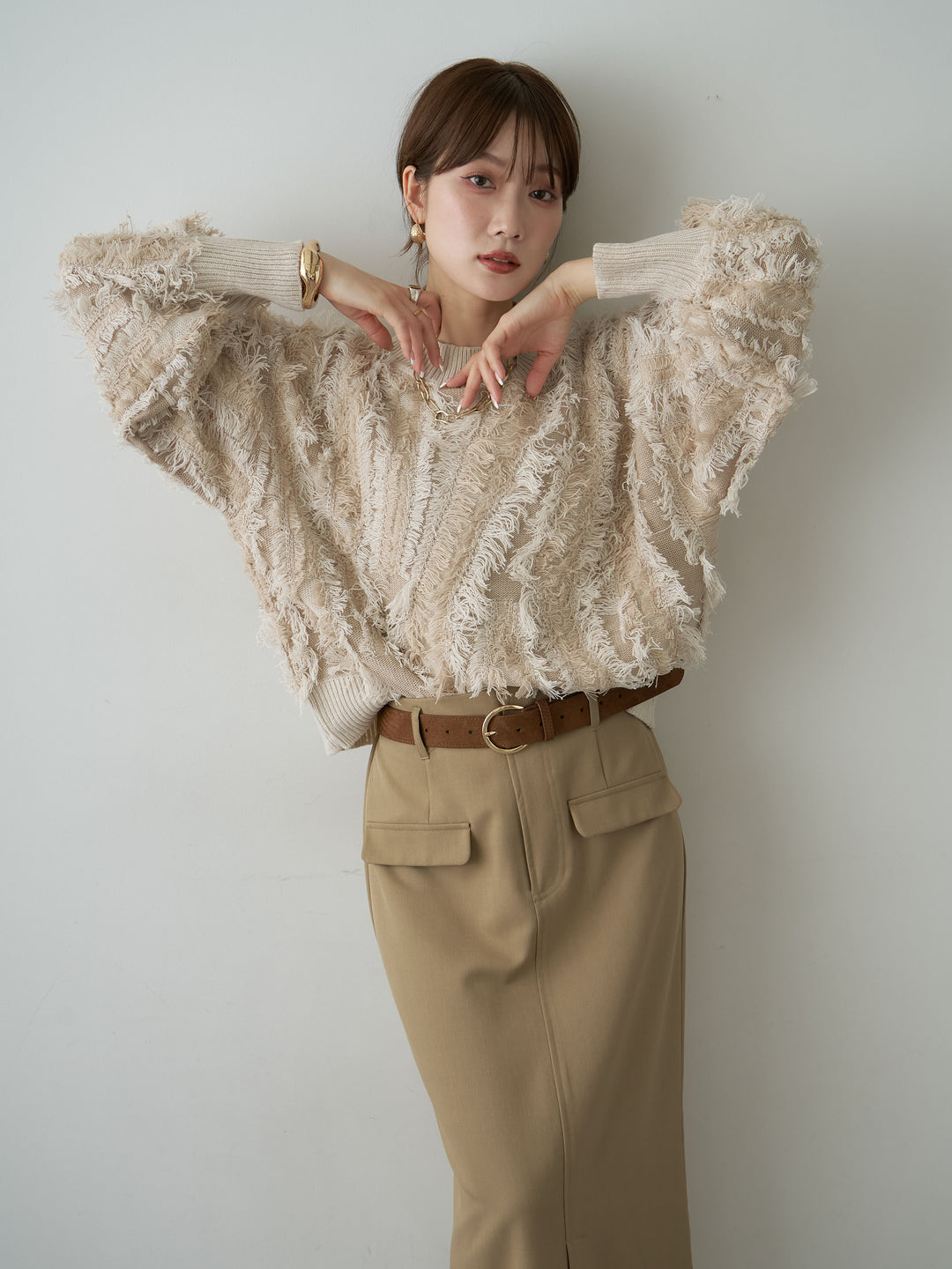 [SET]フリンジジャガードニットプルオーバー+クレープデシンフラップ付きストレートスカート(2set)