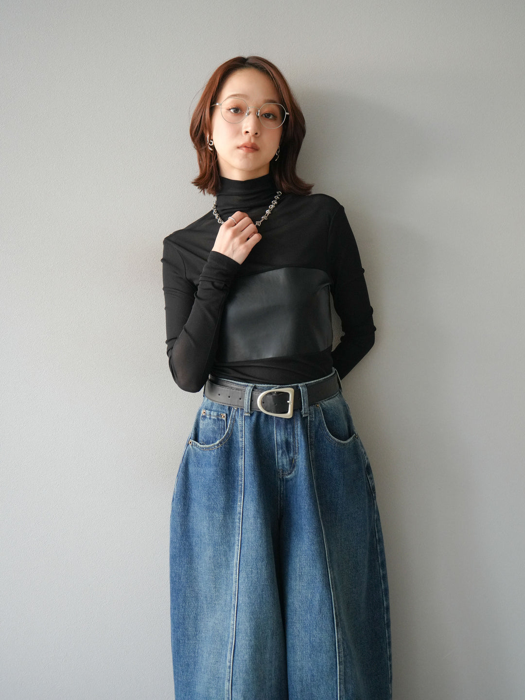 [予約]レザー切替プチネックシアートップス/black