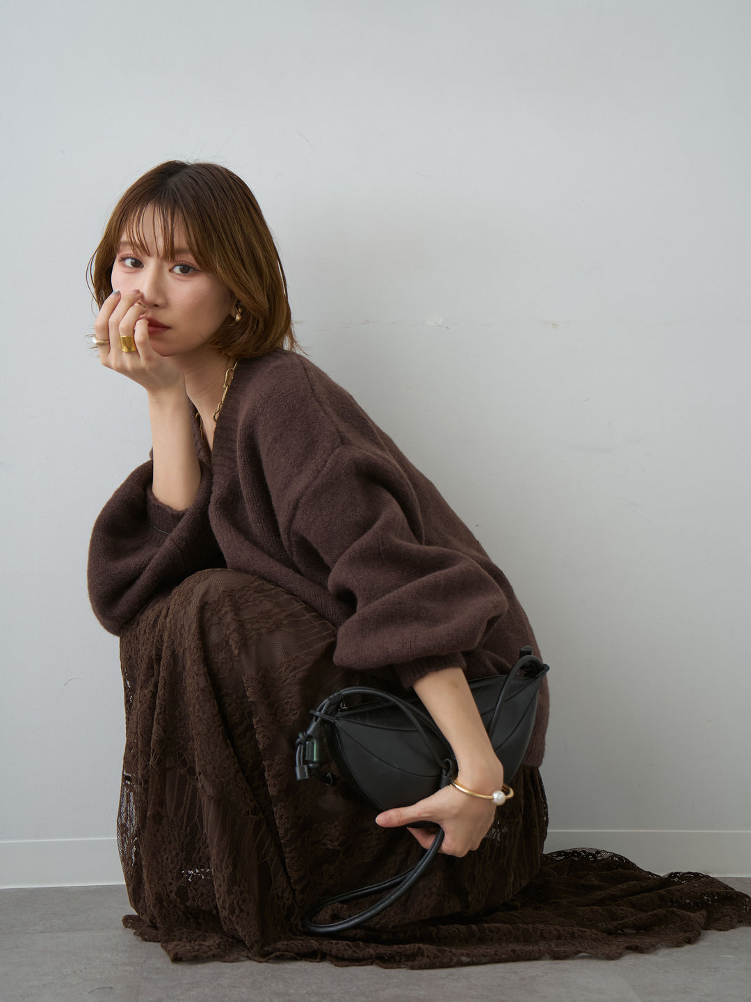 【預購】雙口袋寬鬆針織開襟衫 / 棕色