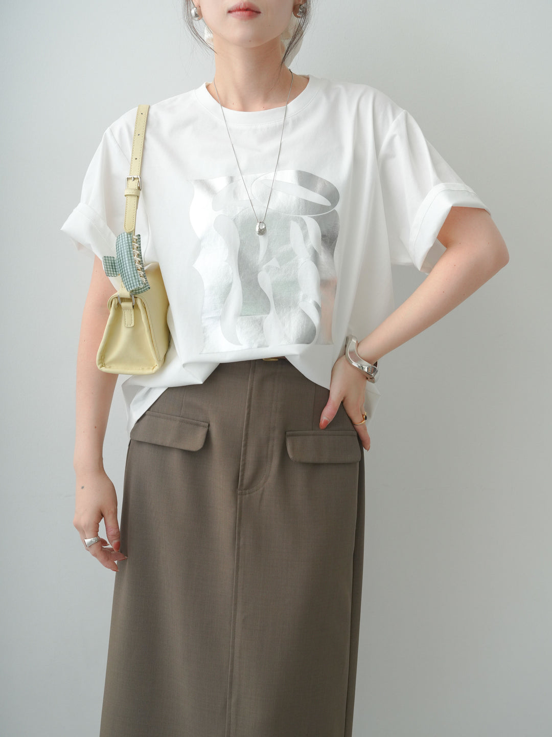 [SET]クールタッチアートロゴオーバーTEE+クレープデシンフラップ付きストレートスカート(2set)
