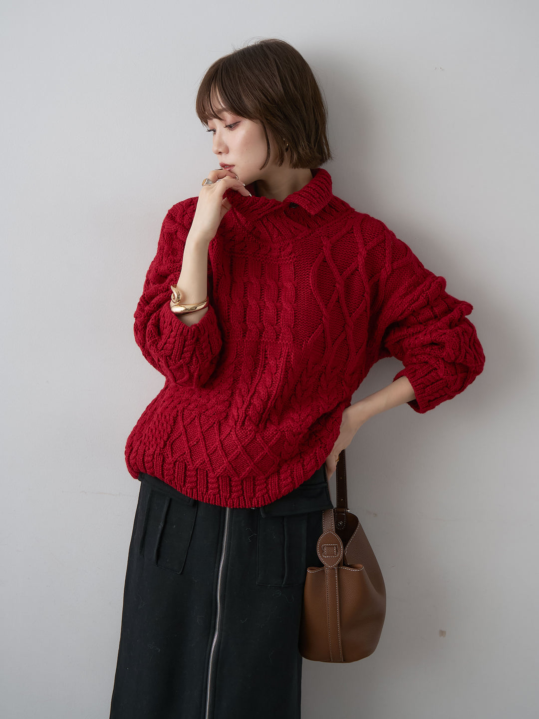 [予約]ネックボタンミックスケーブルニットトップス/red