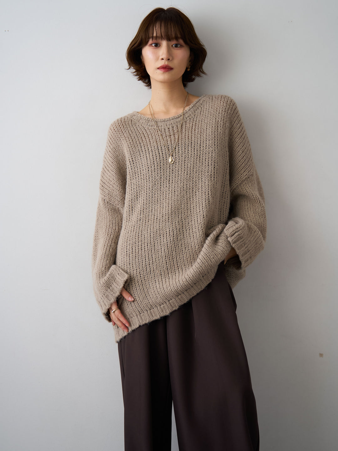 [予約]オーバーサイズドロップショルダーニットプルオーバー/beige