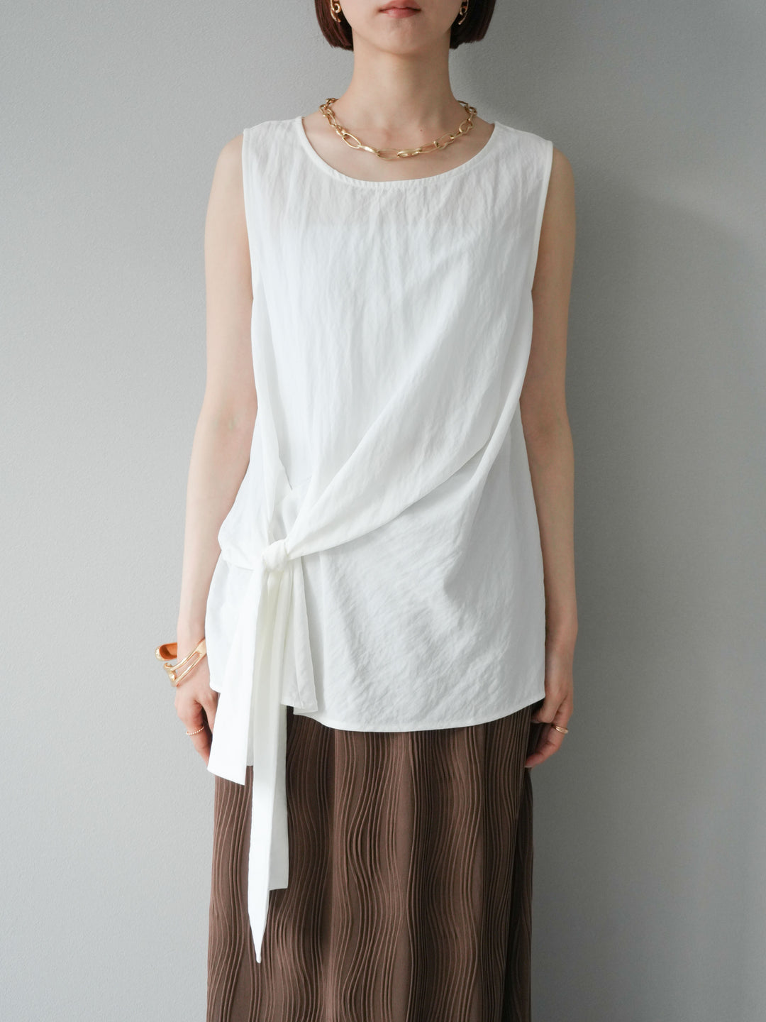 [予約]フロント巻きノースリーブブラウス/ホワイト