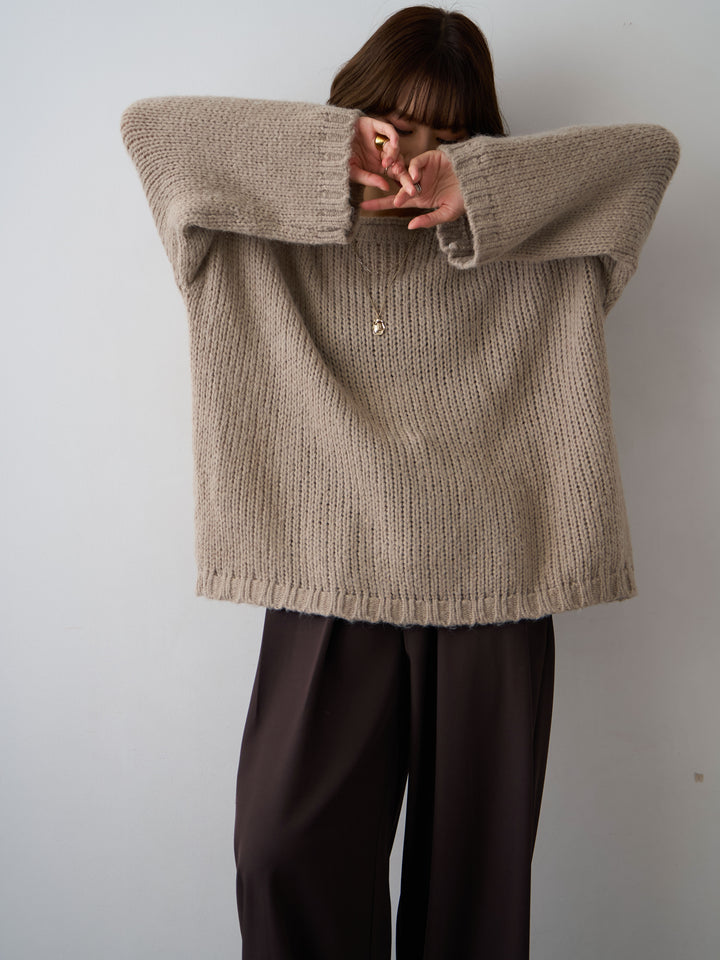 [予約]オーバーサイズドロップショルダーニットプルオーバー/beige