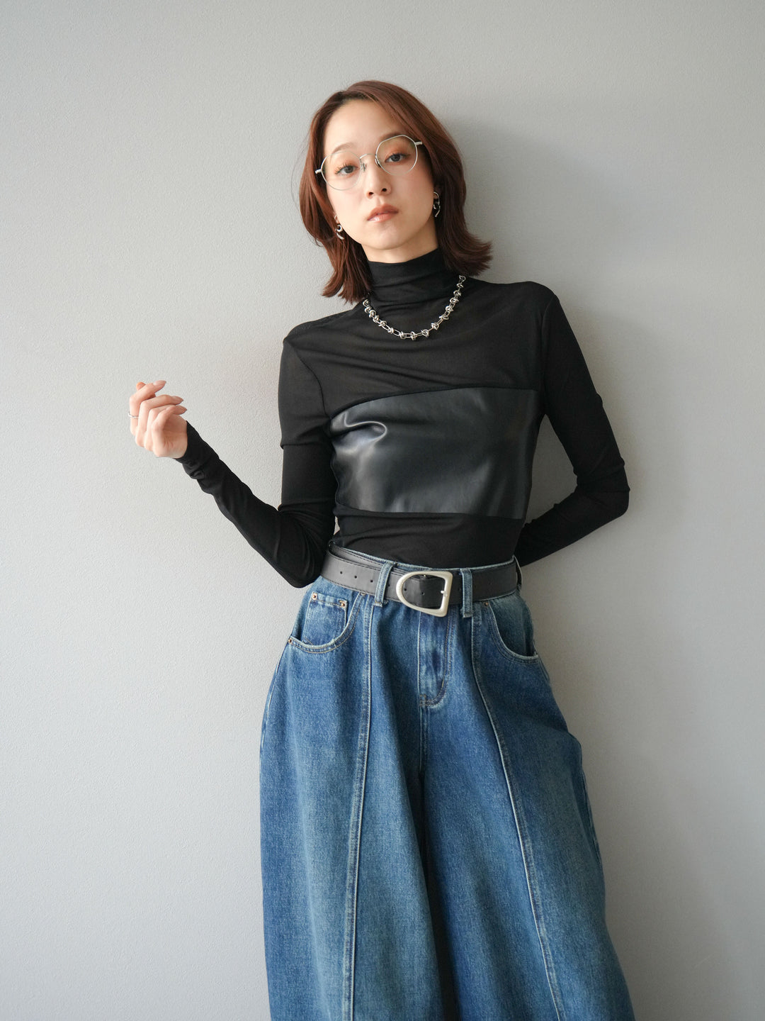 [予約]レザー切替プチネックシアートップス/black