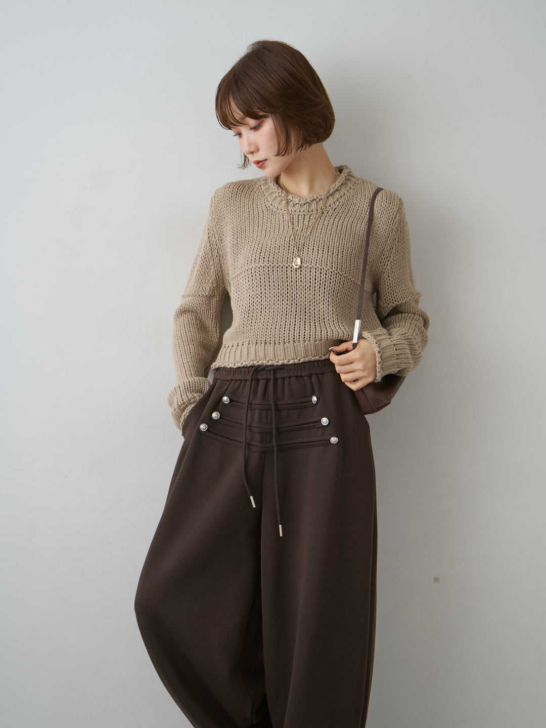 [予約]シームデザインクロップニットトップス/beige