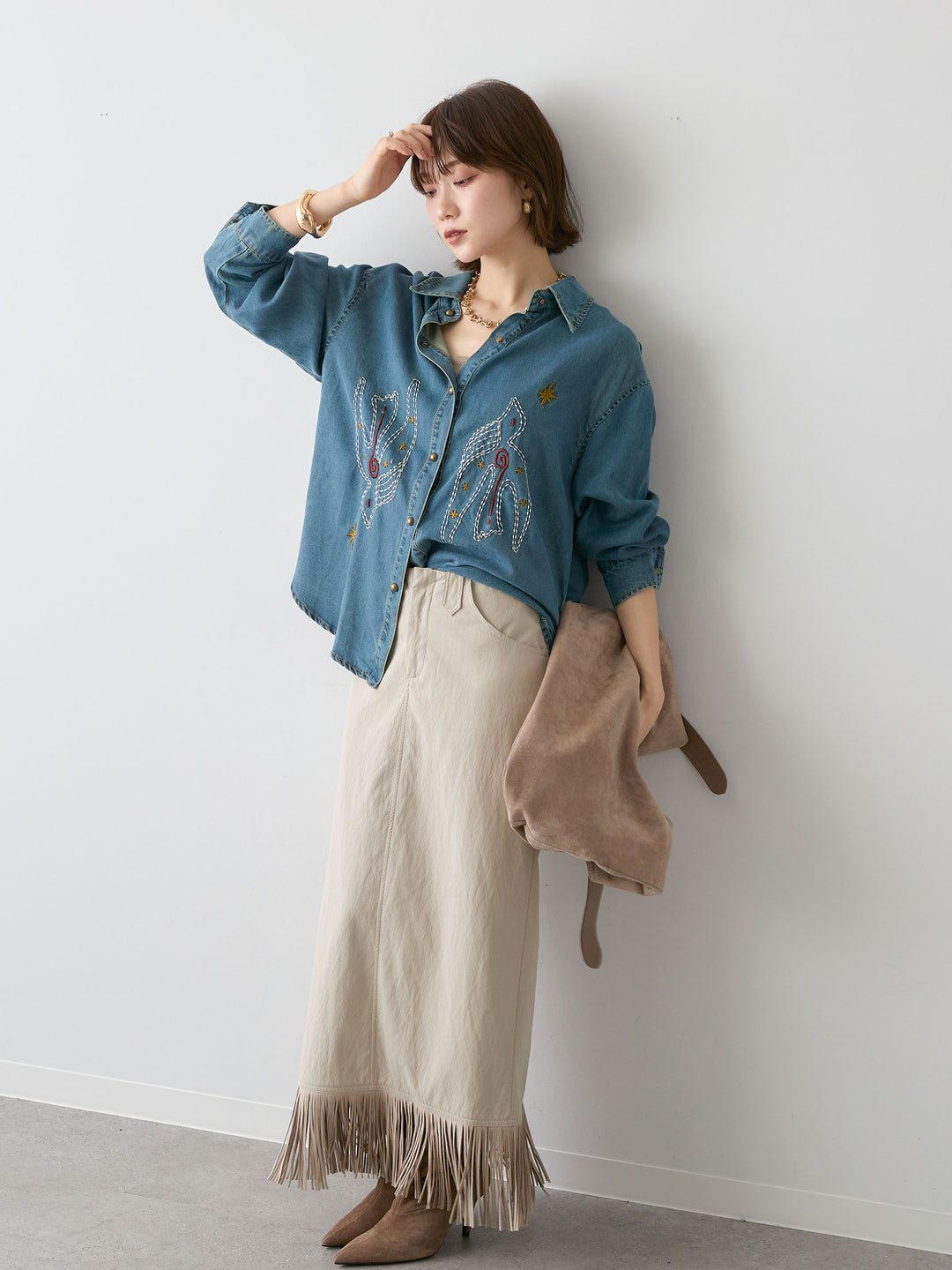 [SET]モチーフ刺繍デニムシャツ+レザータッチフリンジスカート(2set)