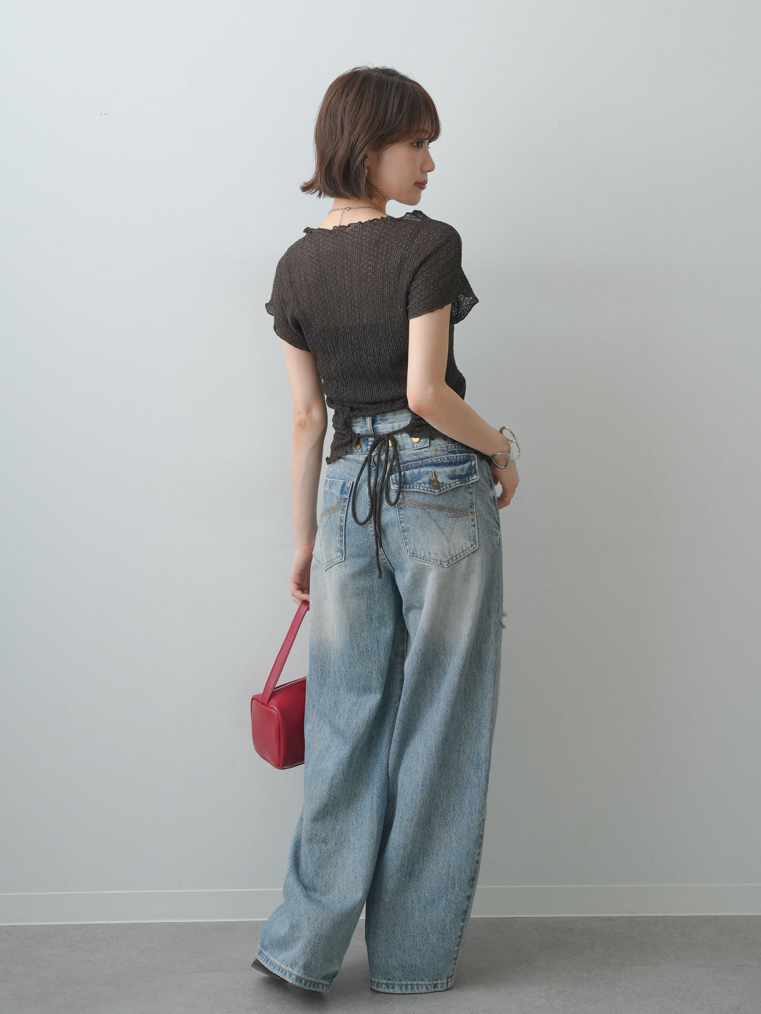 [SET]シャーリングシアーバックオープンフレンチトップス+ダメージデニムセミワイドパンツ(2set)