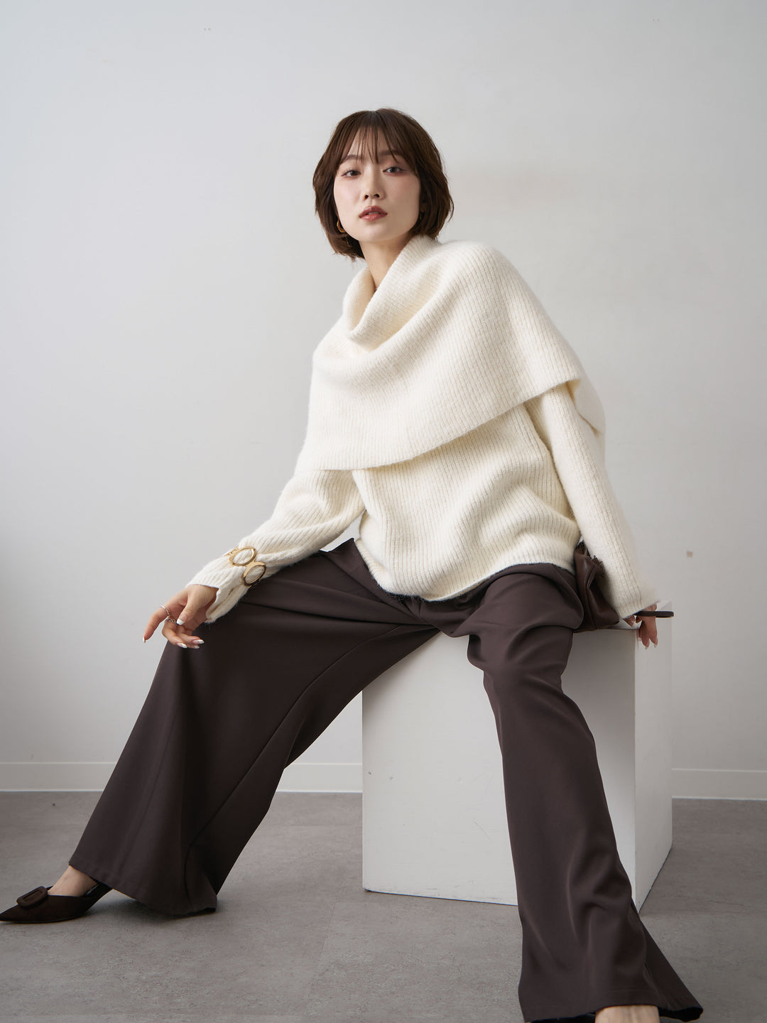 [予約]ケープドッキングデザインリブクルーネックニットトップス/ivory
