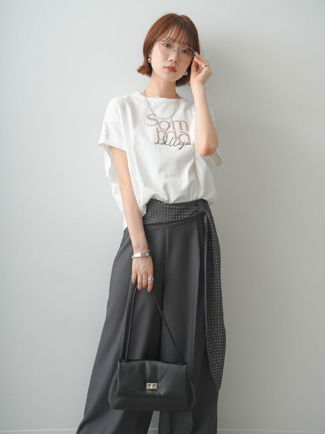 [SET]立体ロゴエンボスTEE +選べるアクセセット(2set)