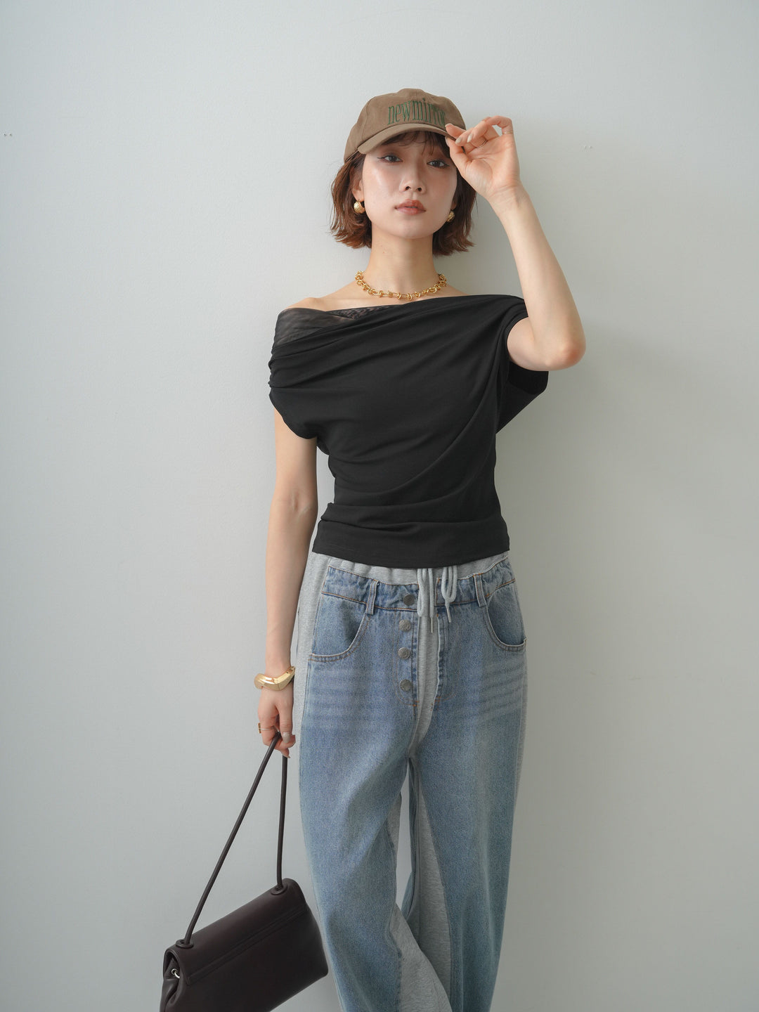 [予約]ネックチュールドレープアシメトップス/black
