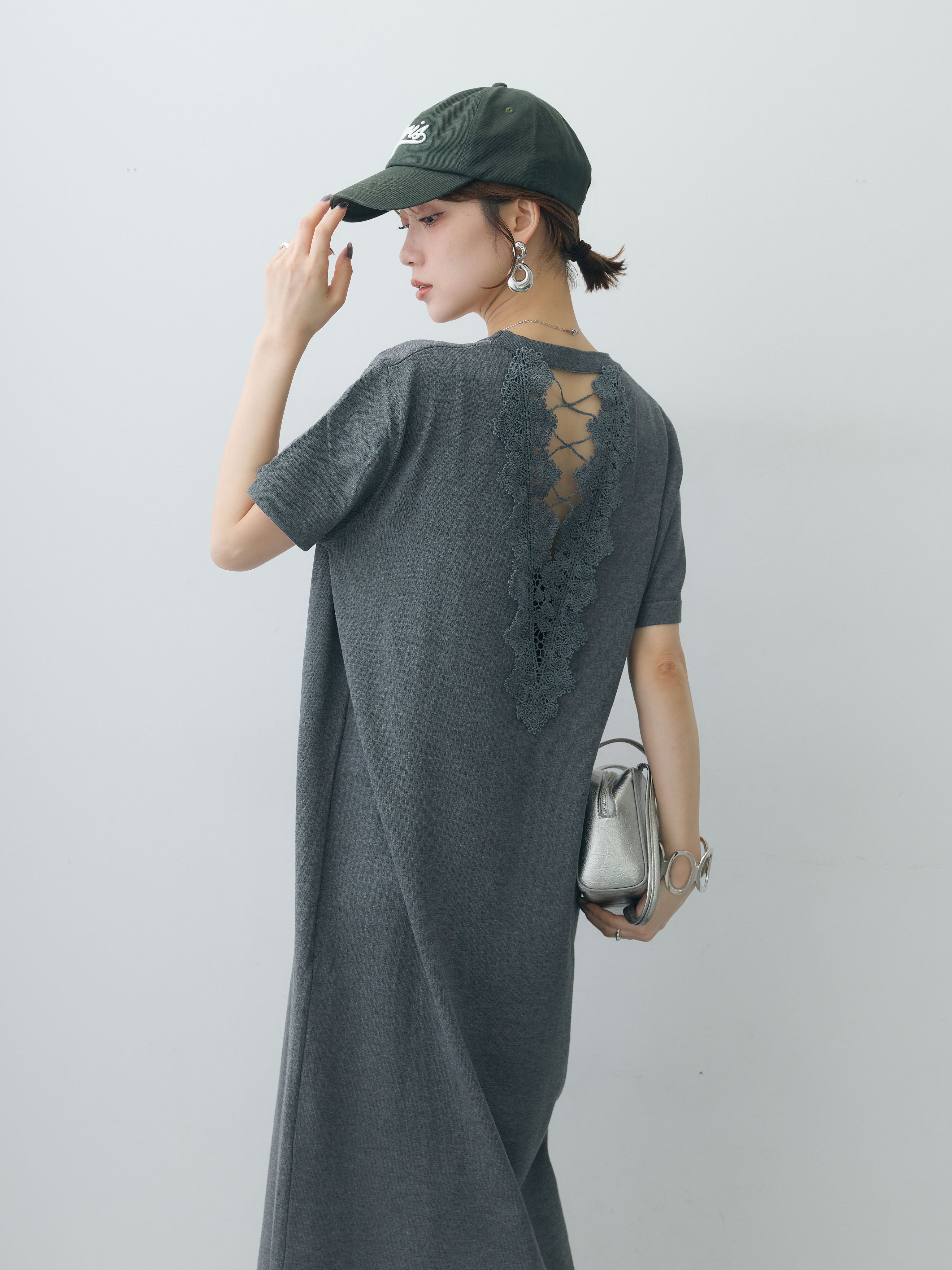 SET]バックレースストレッチTEEワンピース+選べるアクセセット(2set