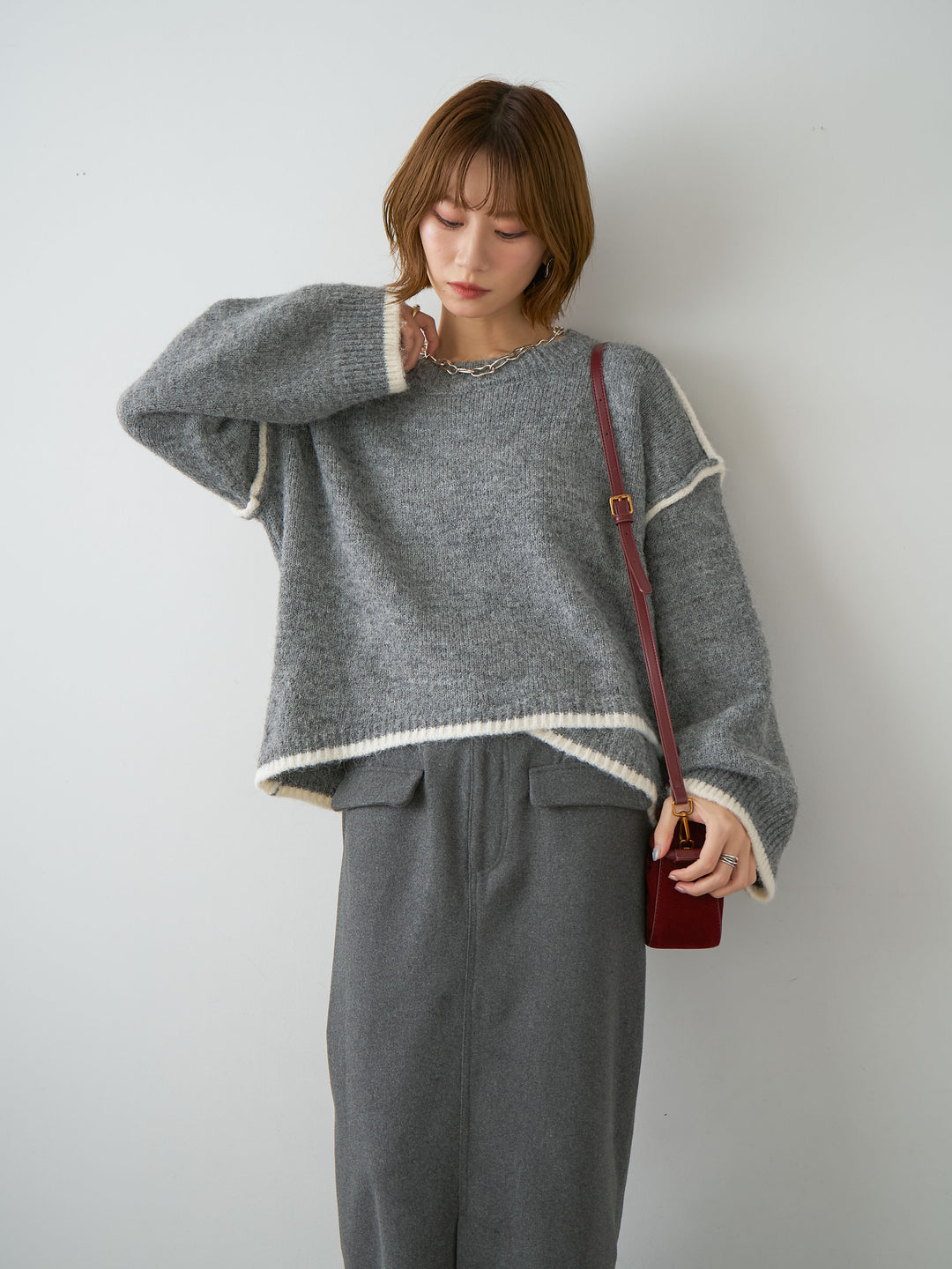 [予約]配色ラインデザインヘムニットプルオーバー/gray