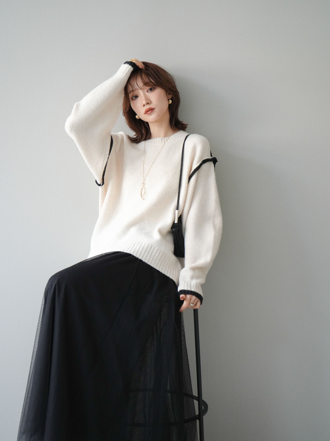 [予約]バイカラーパイピングニットプルオーバー/ivory
