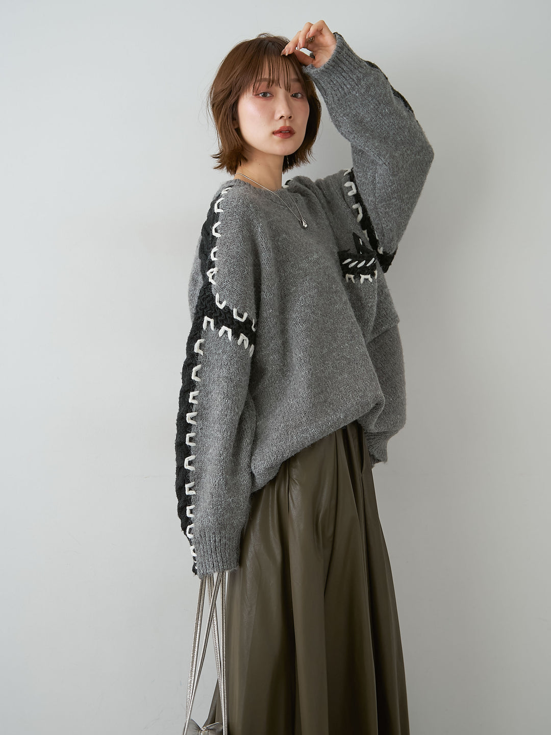 [予約]ハンドステッチデザインニットトップス/gray