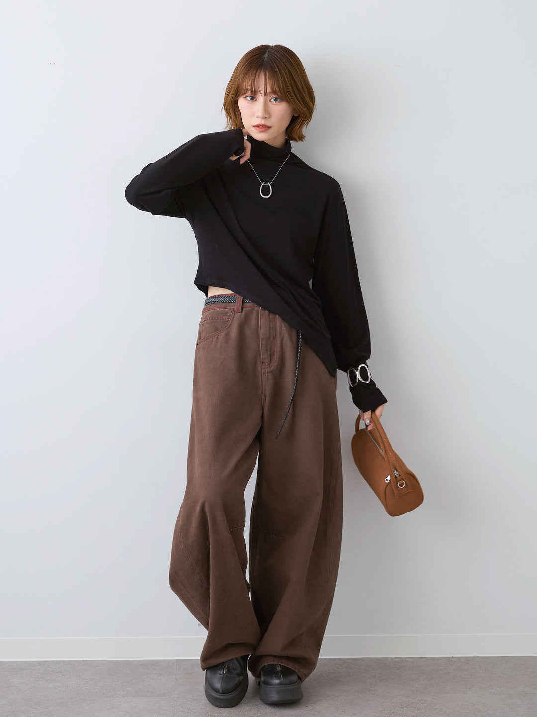 [SET]モックネックアシメヘムトップス+カラーステッチワイドパンツ(2set)