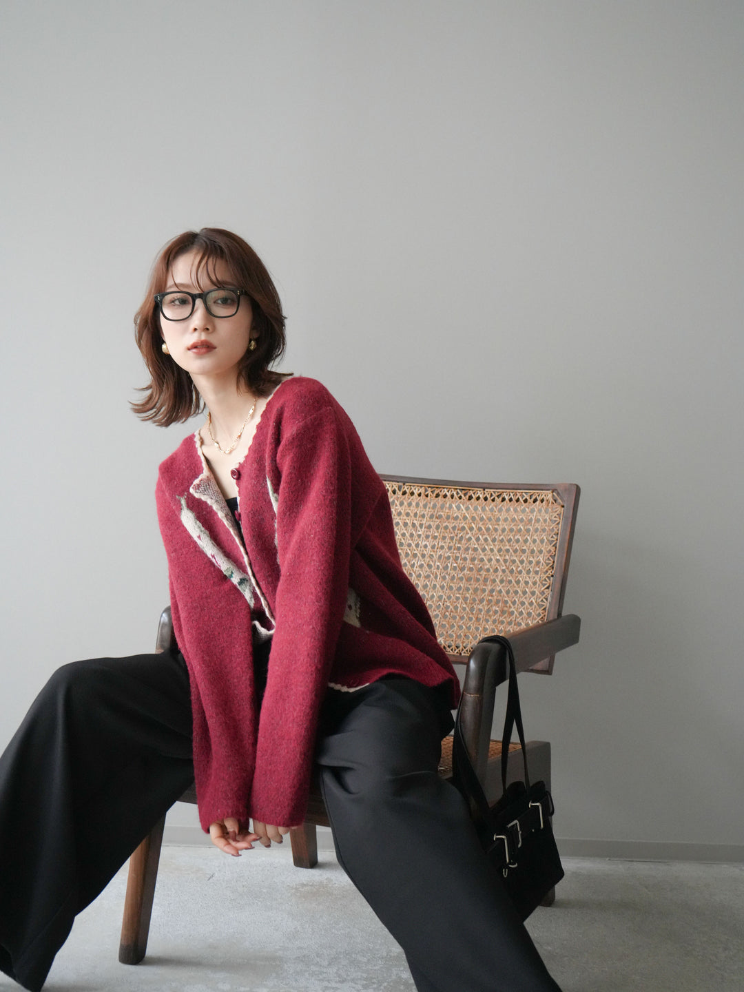 [予約]アンティークフラワージャガードニットカーディガン/red