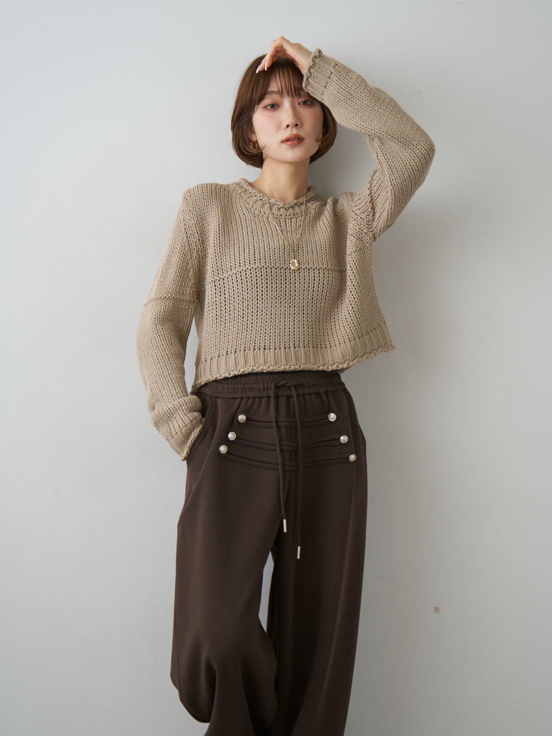 [SET]シームデザインクロップニットトップス+ナポレオンドロストスウェットパンツ(2set)