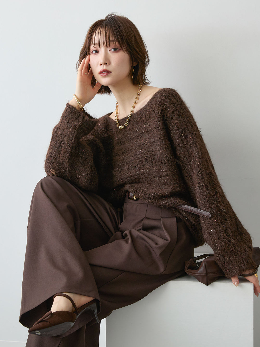 [SET]ミックス透かし編ワイドネックニットトップス+ツイルタックワイドパンツ(2set)
