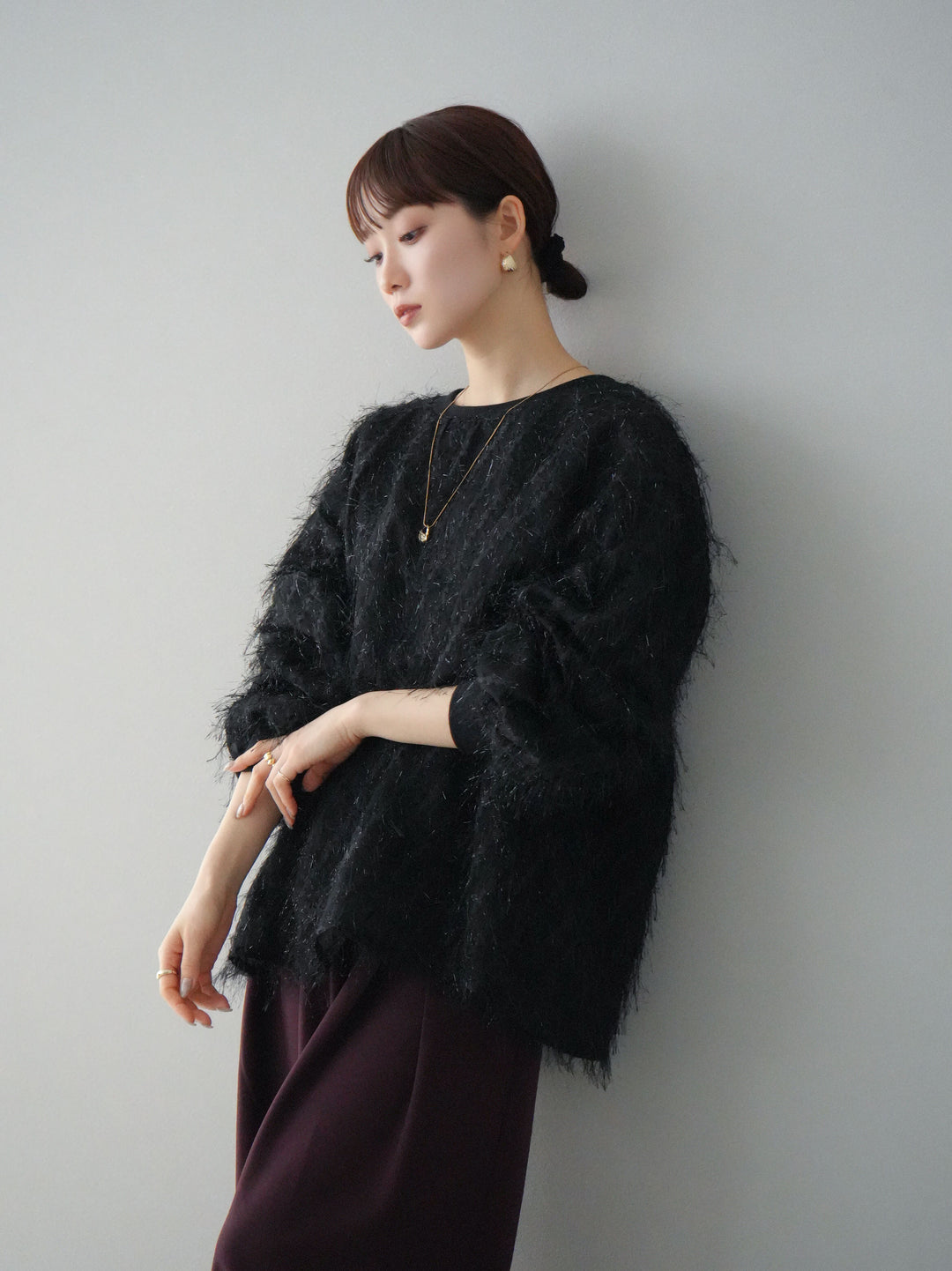 【預購】流蘇薄紗多層抓絨套頭衫/黑
