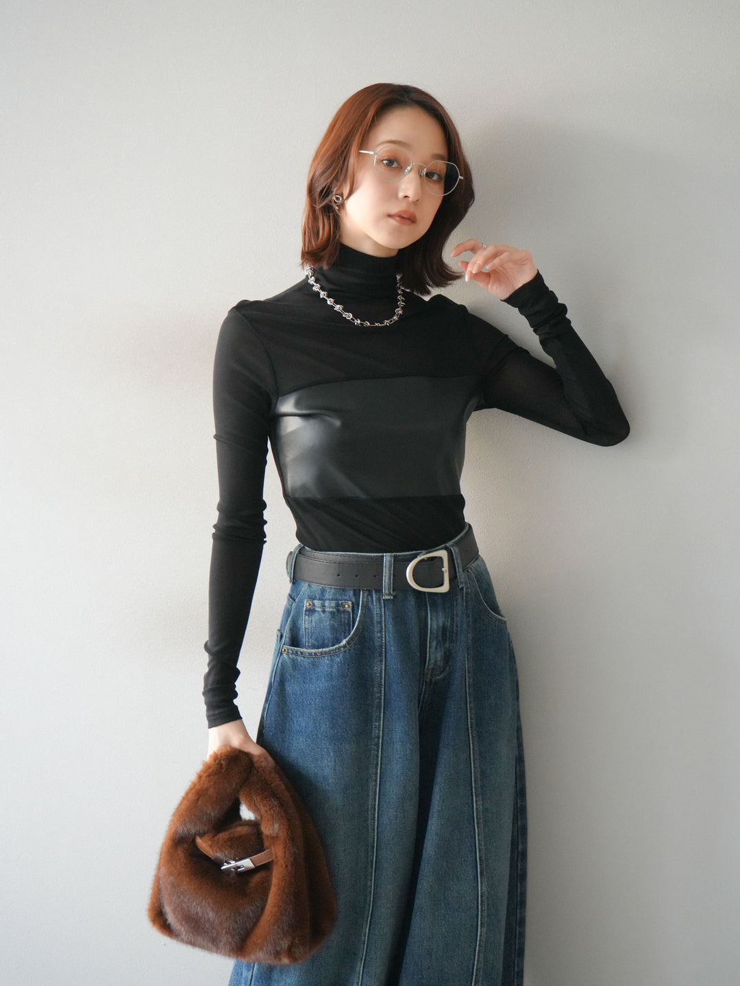 [予約]レザー切替プチネックシアートップス/black