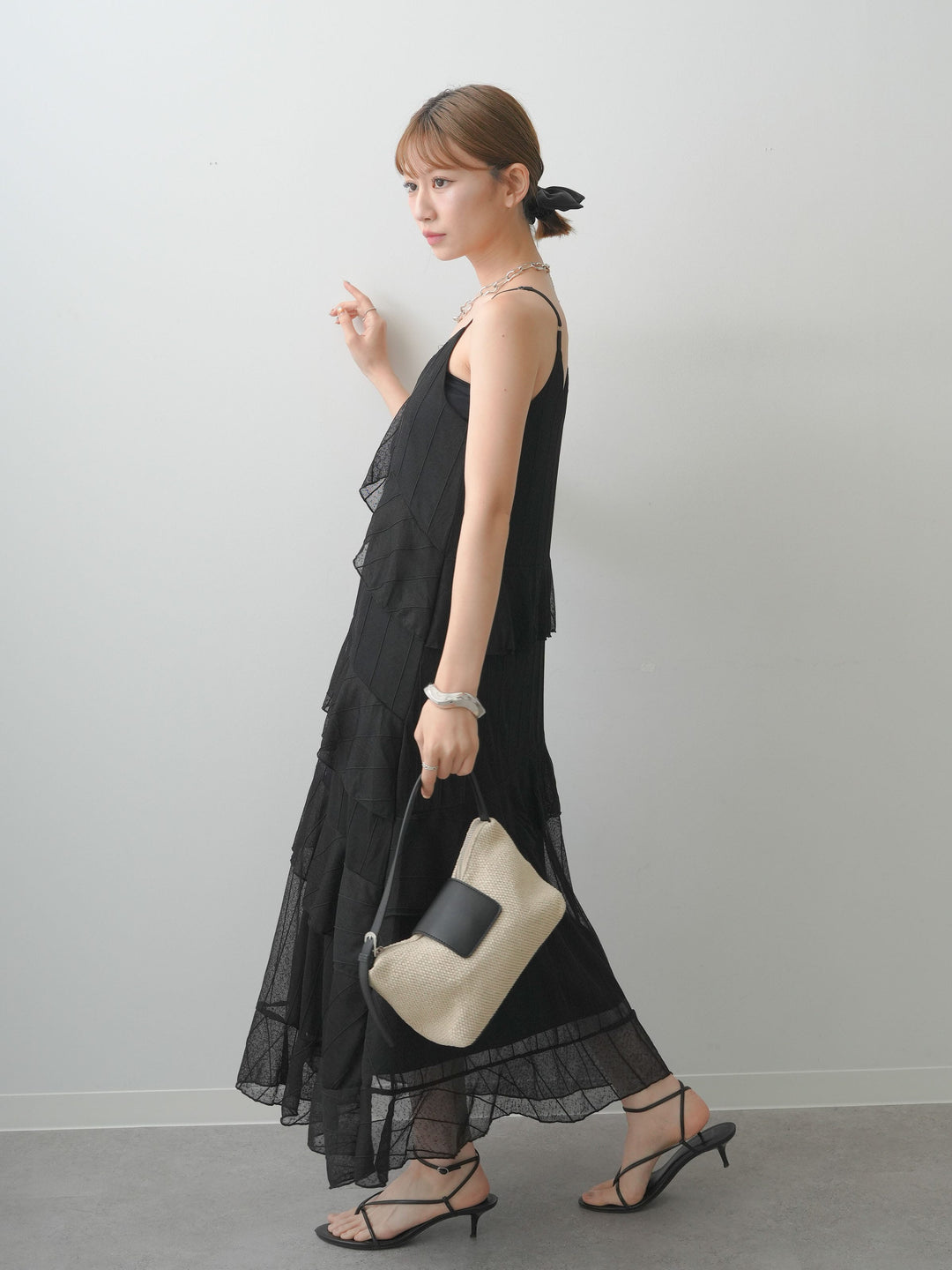 [予約]アシメティアードストライプシームキャミワンピース/black