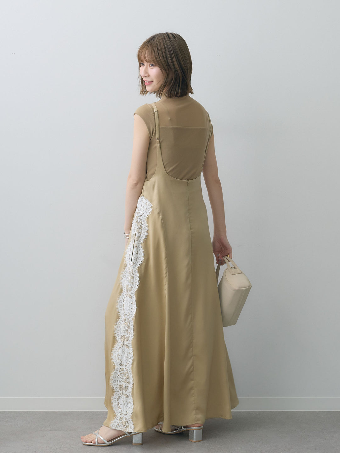 [予約]サイドレースサテンジャンパースカート/beige