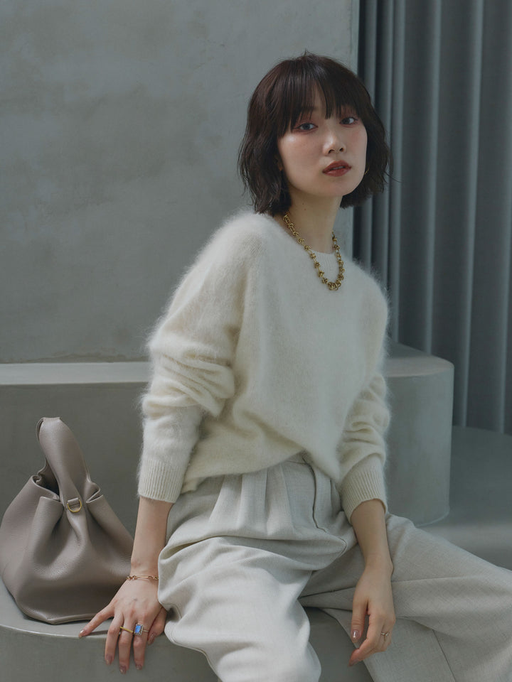 [予約]カシミア混クルーネックニットプルオーバー/white