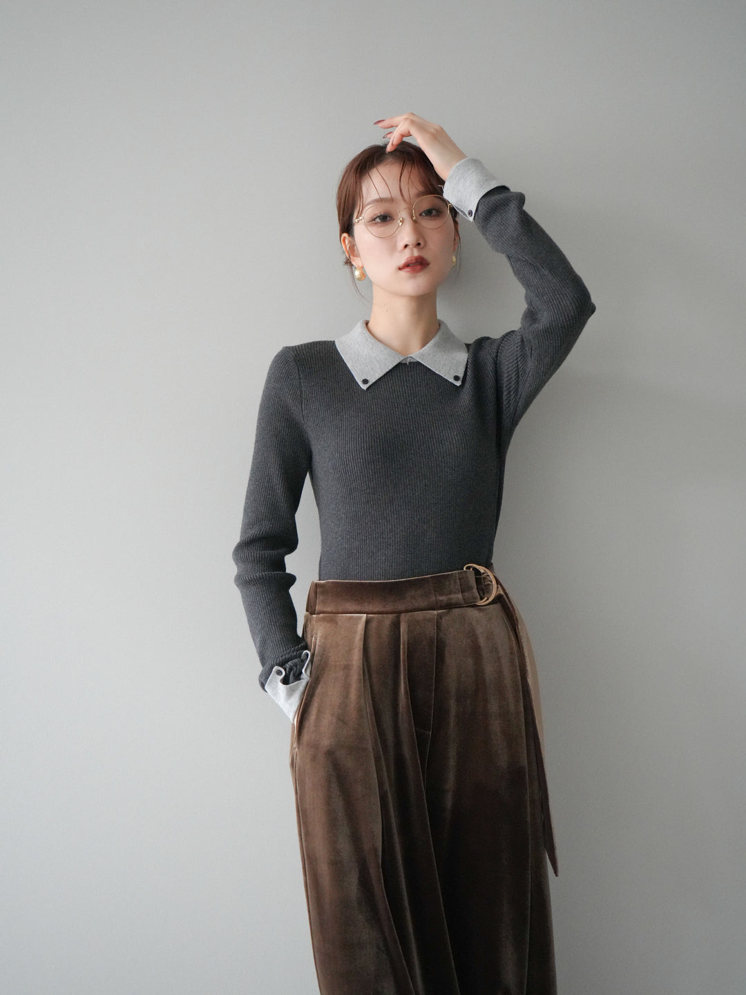 [予約]ニットカフス襟付き配色リブニットトップス/charcoal