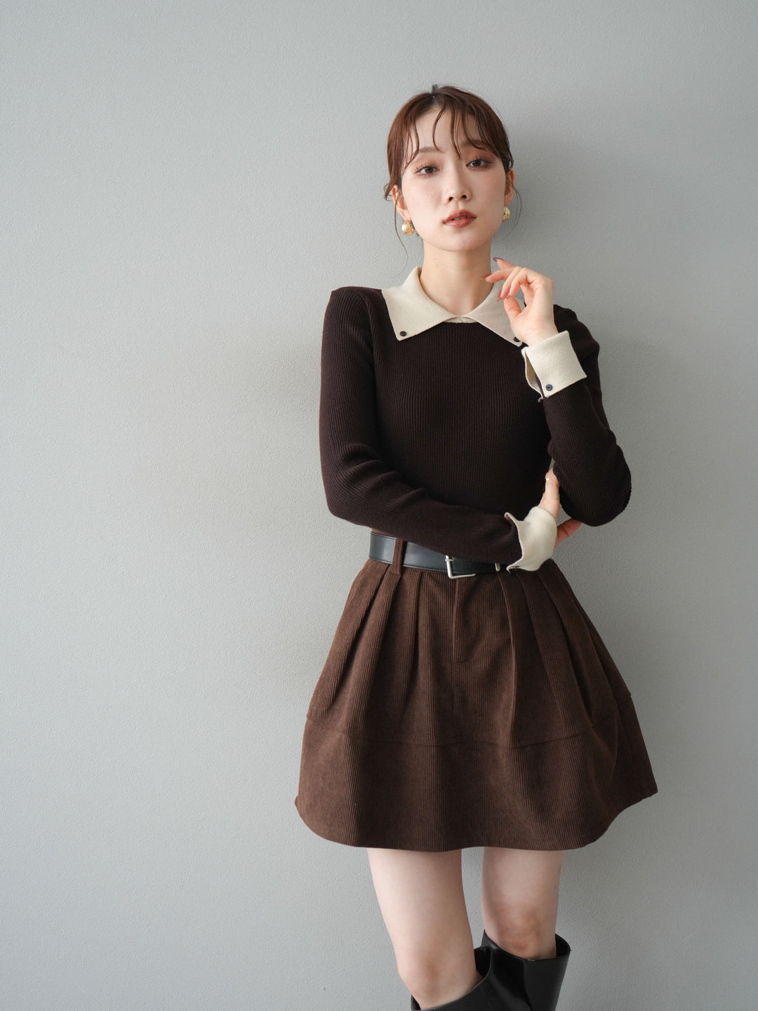 [予約]ニットカフス襟付き配色リブニットトップス/brown