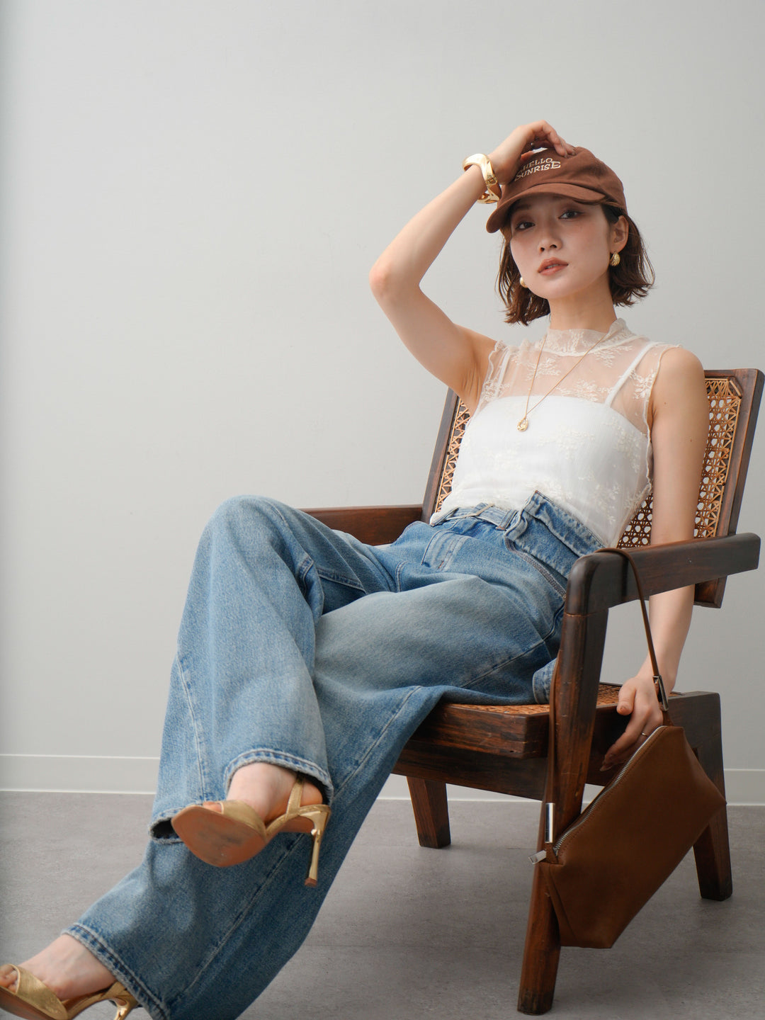 [予約]シースルーストレッチレースノースリトップス/white