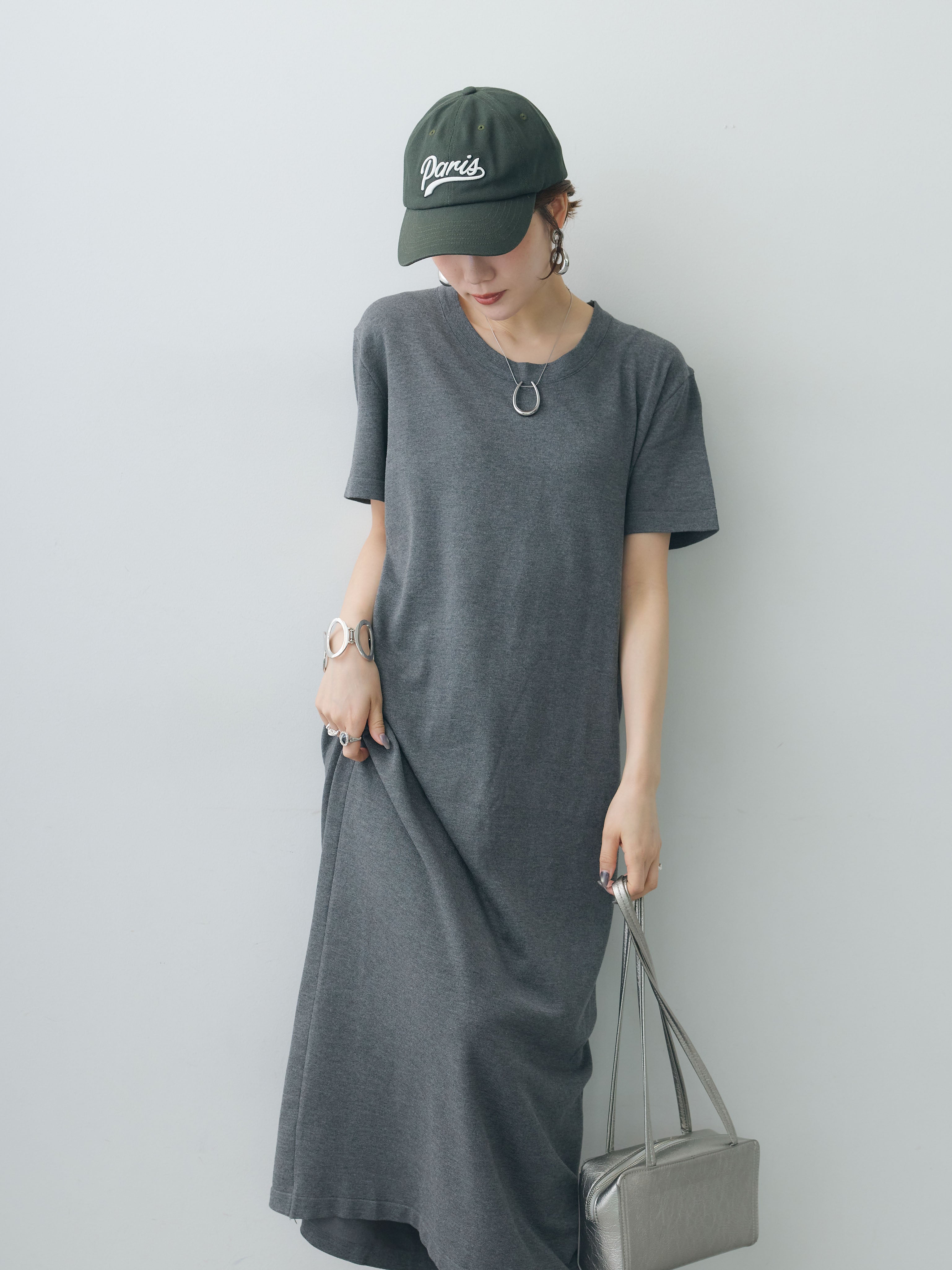 SET]バックレースストレッチTEEワンピース+選べるアクセセット(2set