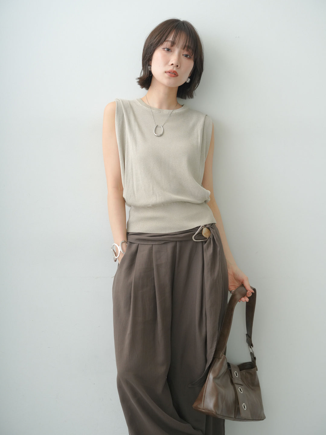 [予約]ショルダータックノースリニットトップス/beige