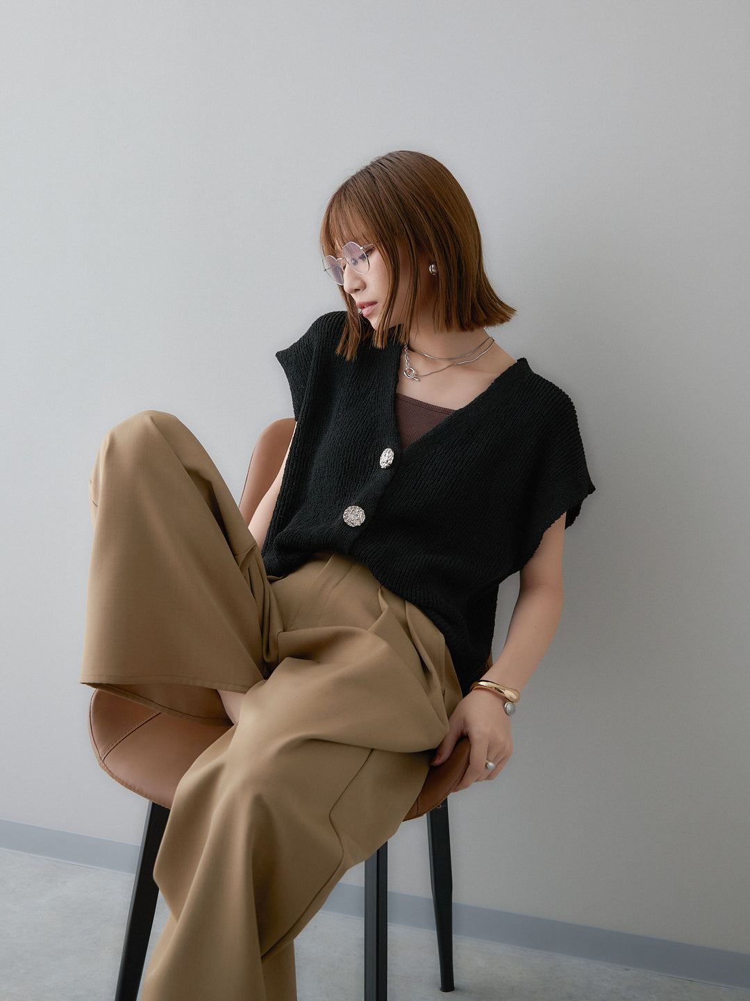 [SET]ゴールドボタンリブニットベスト+クレープデシンタックワイドパンツ(2set)
