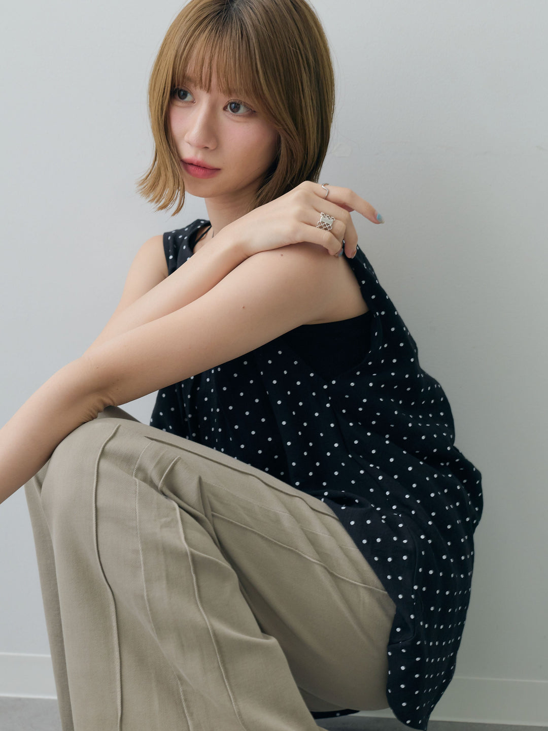 [SET]ドットバックツイストブラウス+センターシームフレアワイドパンツ(2set)