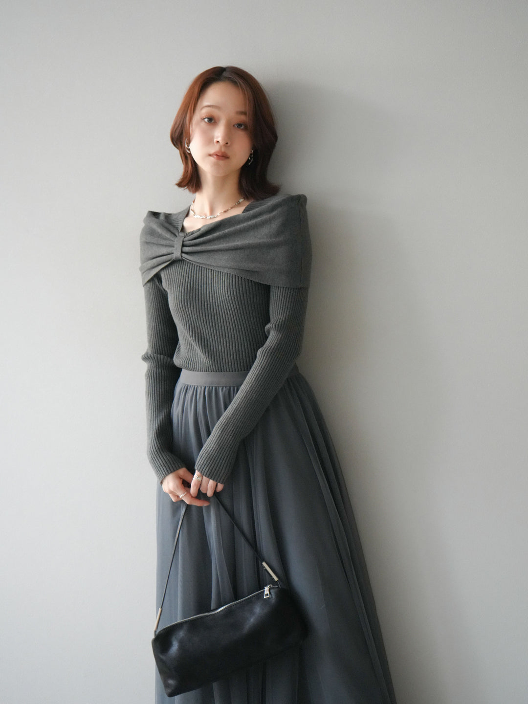 [予約]リボンモチーフオフショルリブニットトップス/gray