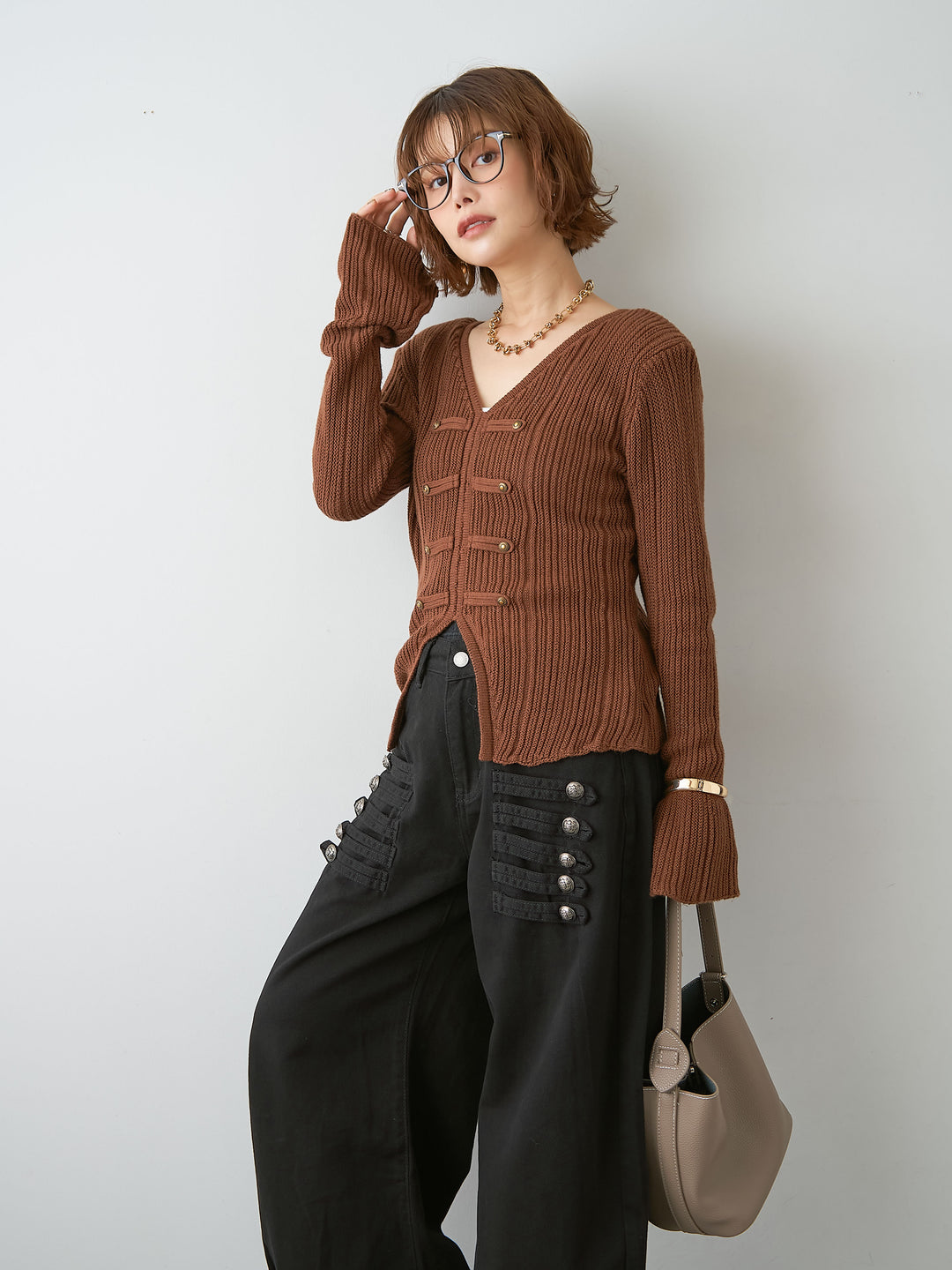 [SET]ナポレオンVネックリブニットトップス+ナポレオンコットンカーブパンツ(2set)
