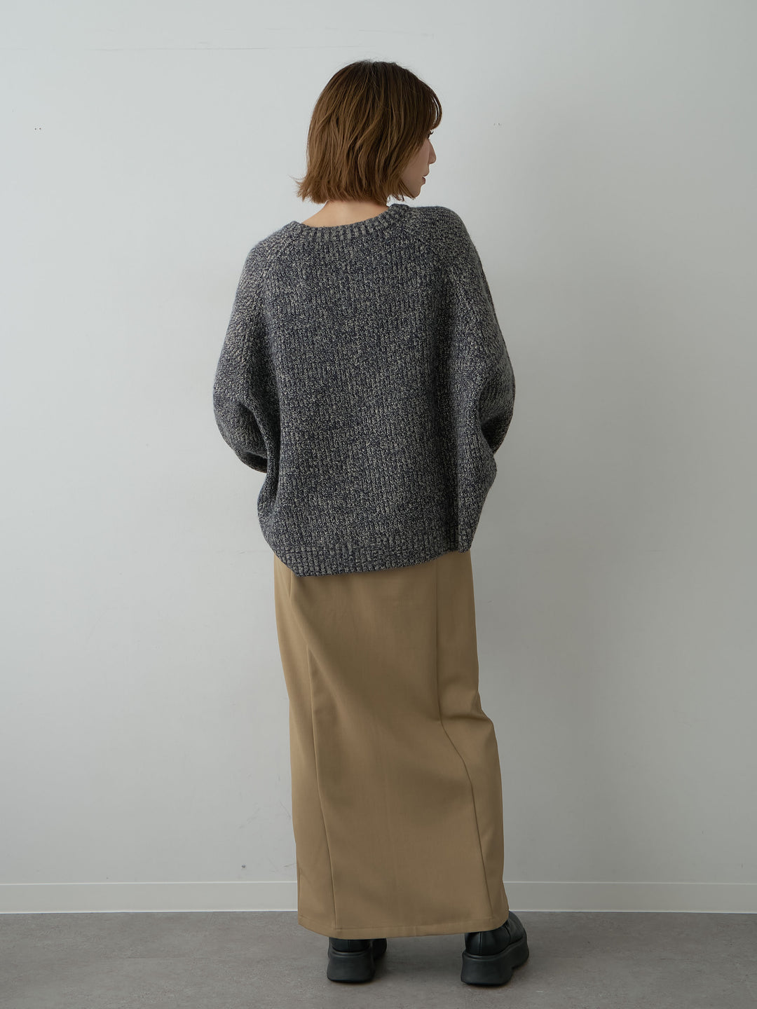 [SET]メランジクルーネックワイドプルオーバー+クレープデシンフラップ付きストレートスカート(2set)