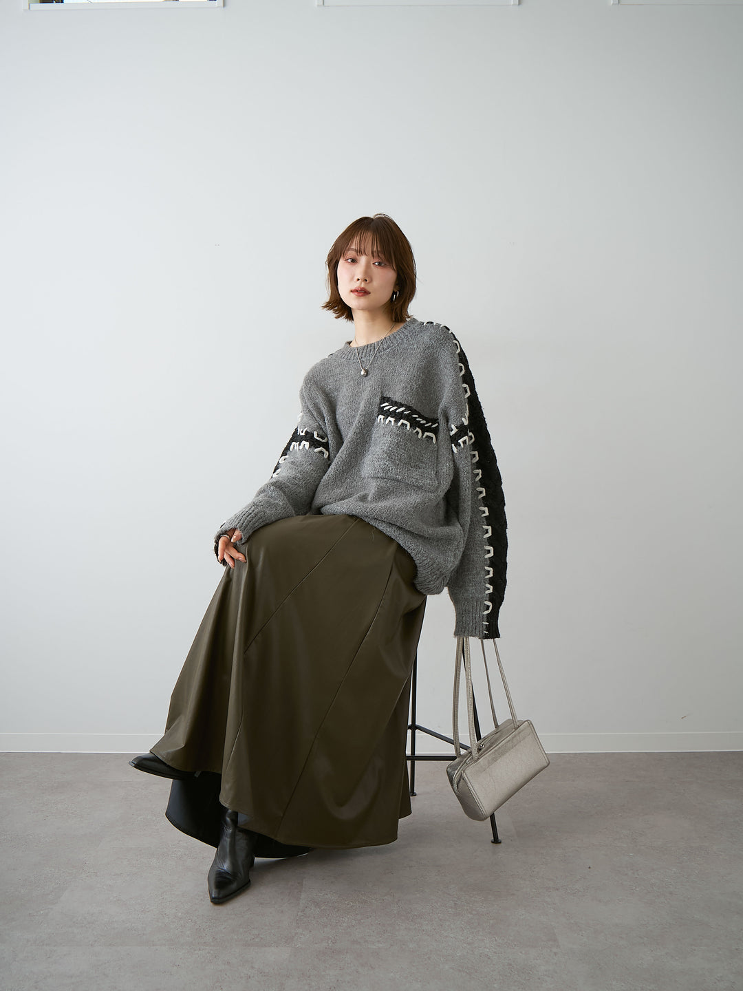 [予約]ハンドステッチデザインニットトップス/gray