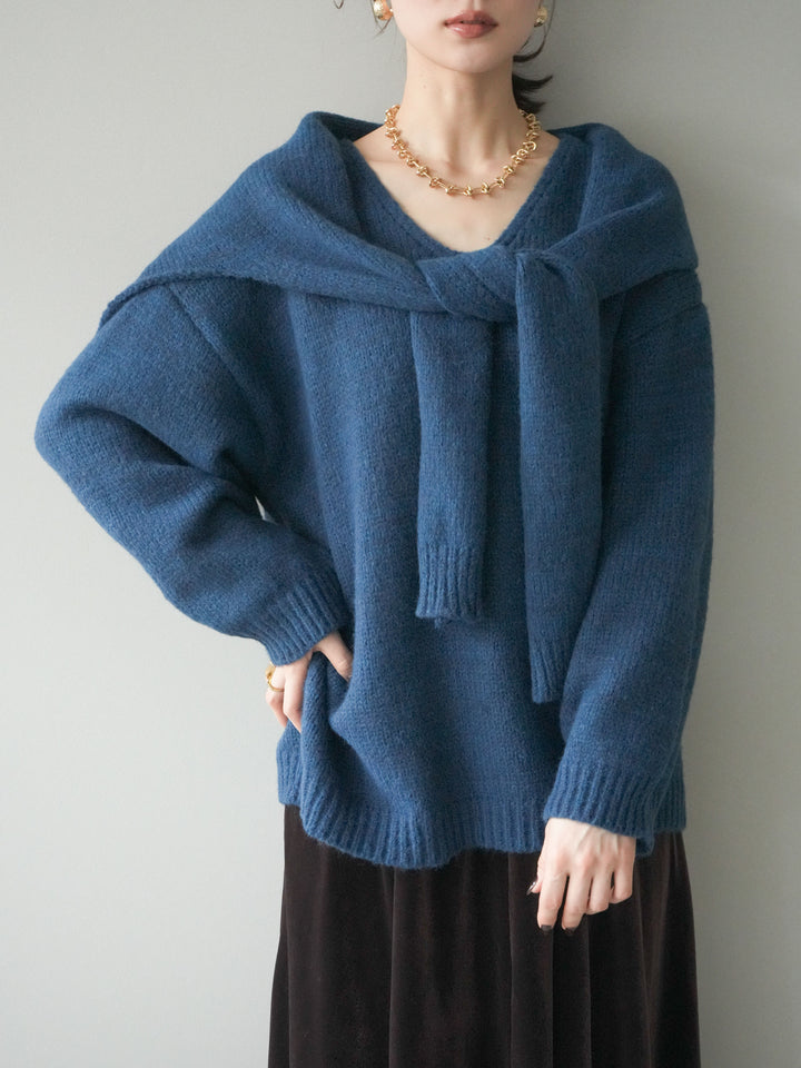 [予約]ストール付きVネックニットプルオーバー/blue