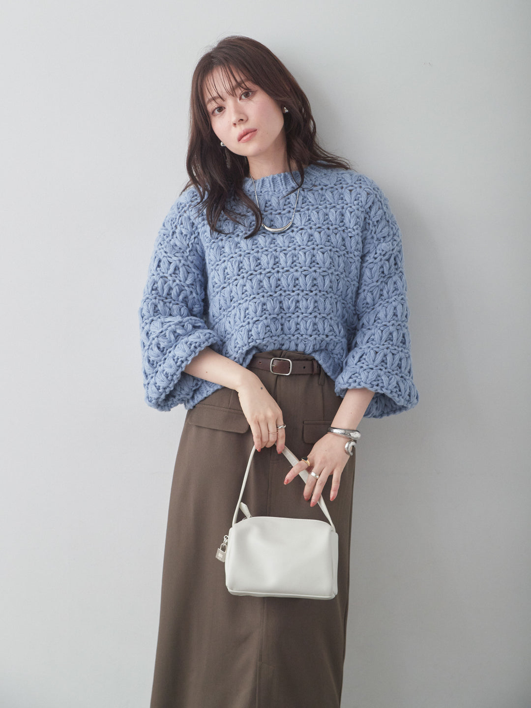 [SET]ループクロップニットトップス+クレープデシンフラップ付きストレートスカート(2set)